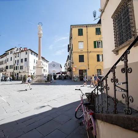 Casa Claudette In Center Town With Terrace Lucca