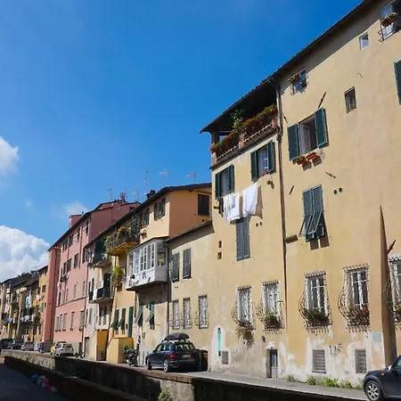 Appartamento Casa Claudette In Center Town With Terrace Lucca